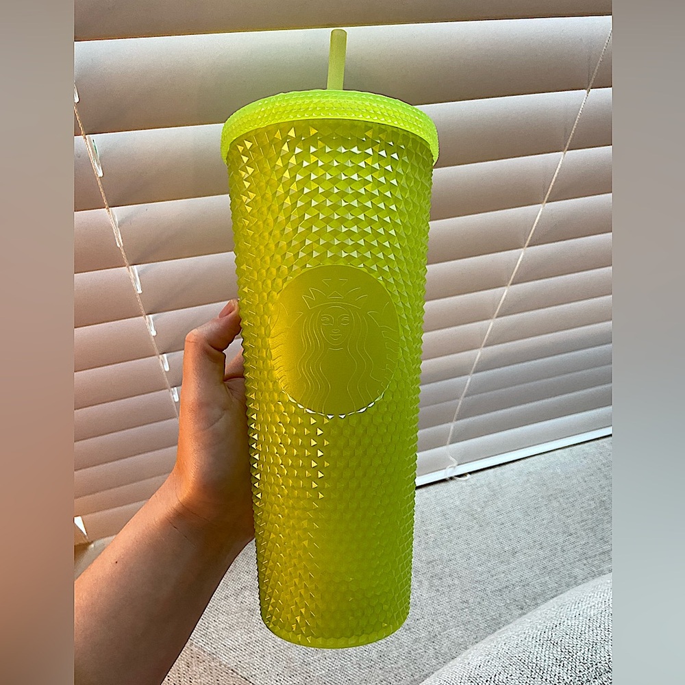 BRAND NEW Starbucks Glow In The Dark Diamond Studded Tumbler Fluorescent Green